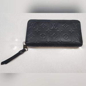 Authentic Louis Vuitton wallet
